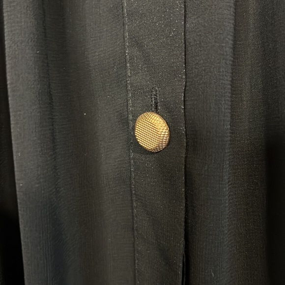 Sheer Black Flowy Top - Picture 2 of 2